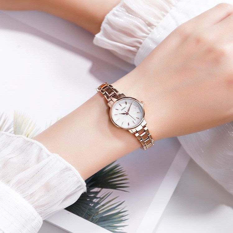 ساعت مچی عقربه ای زنانه اسکمی مدل 1410 ساعت مچی عقربه ای زنانه اسکمی مدل 1410