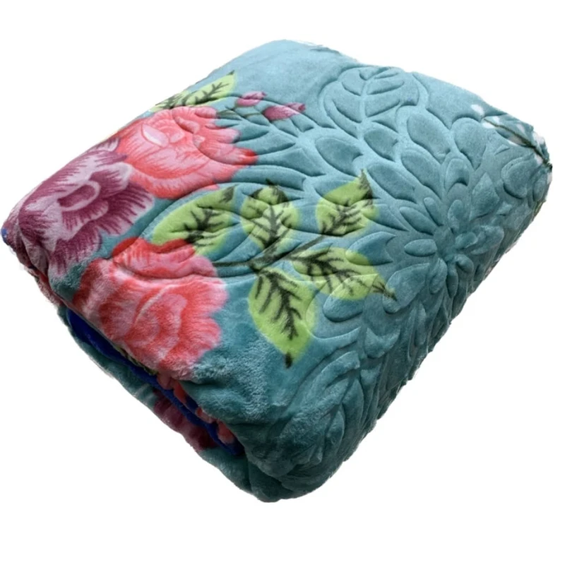 پتو 2 نفر گلبافت مدل برجسته کد 136 سایز 220x240 سانتی‌متر