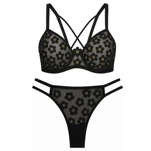 ست شورت و سوتین زنانه کارنا رز مدل فنردار کد 5427 