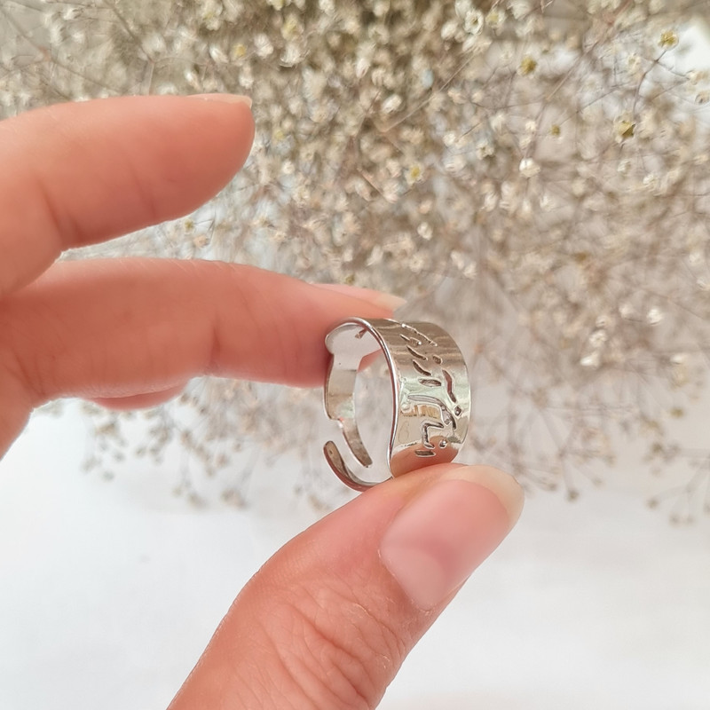 انگشتر مدل انسانم آرزوست انگشتر مدل انسانم آرزوست