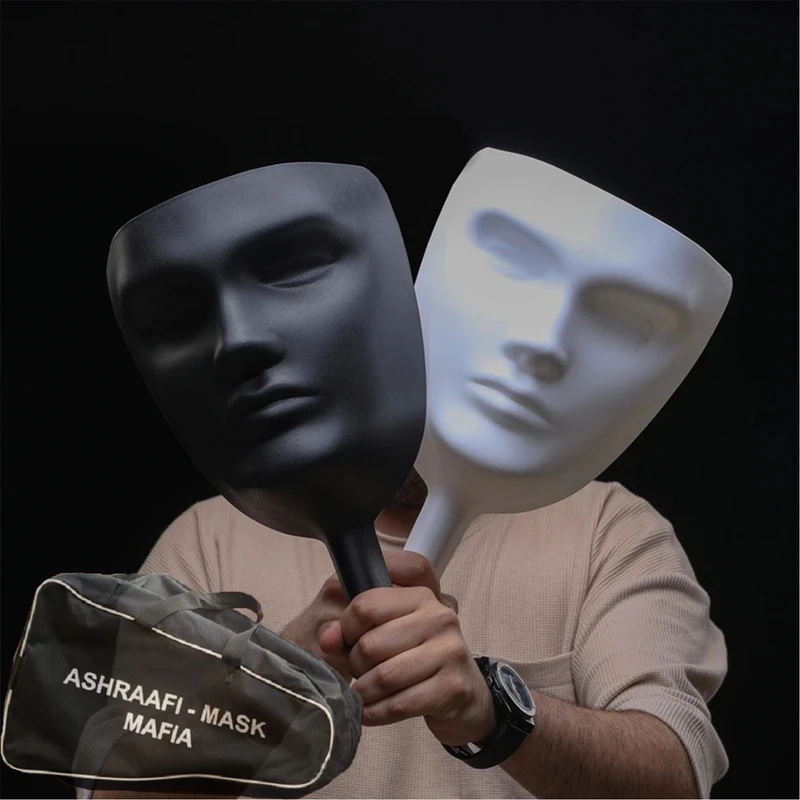 عکس شماره 17 : ماسک ایفای نقش اشرافی مدل مافیا بسته 12 عددی به همراه کیف