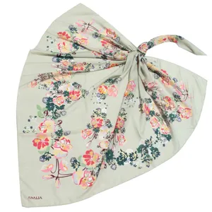 روسری زنانه آنالیا مدل نخی تابستانه طرح فلاور کد 10230