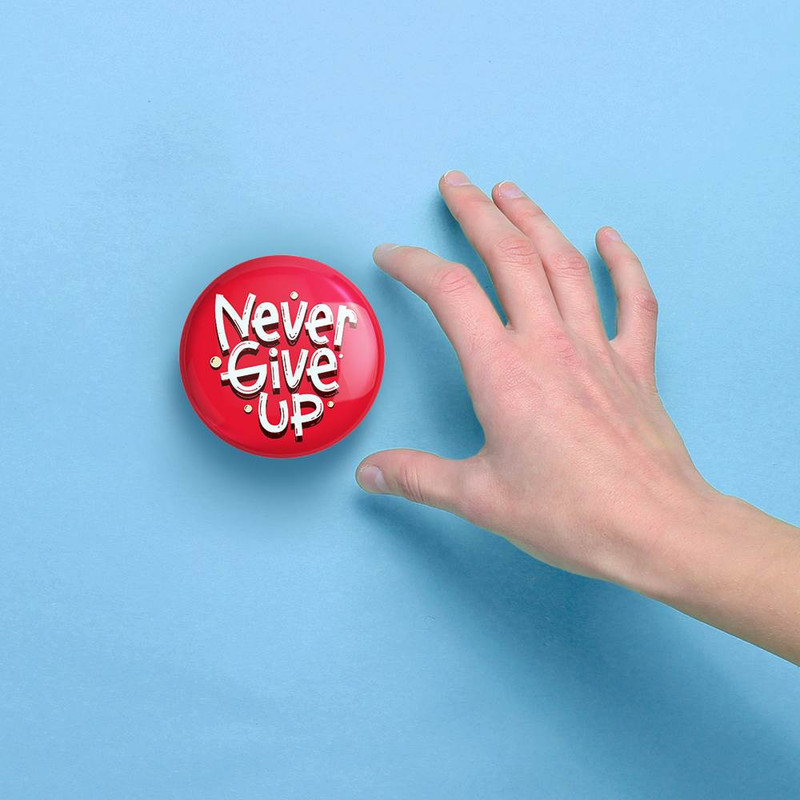 آینه جیبی خندالو مدل Never Give Up  کد 10043