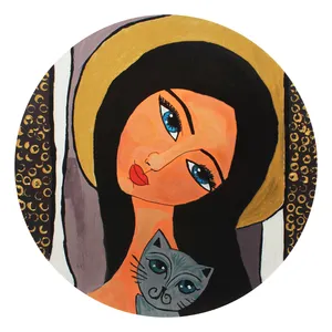 بشقاب دیوارکوب سفالی مدل دختر و گربه