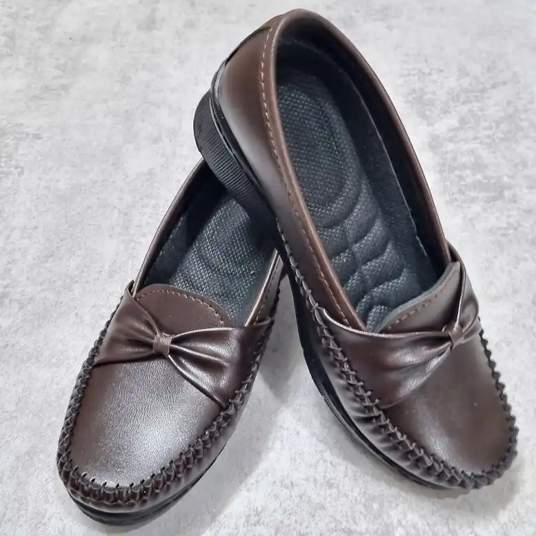 کفش طبی زنانه مدل پیوانصاریق