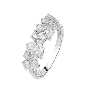  انگشتر طلا 18 عیار زنانه قیراط طرح مارکیز کد GH2627