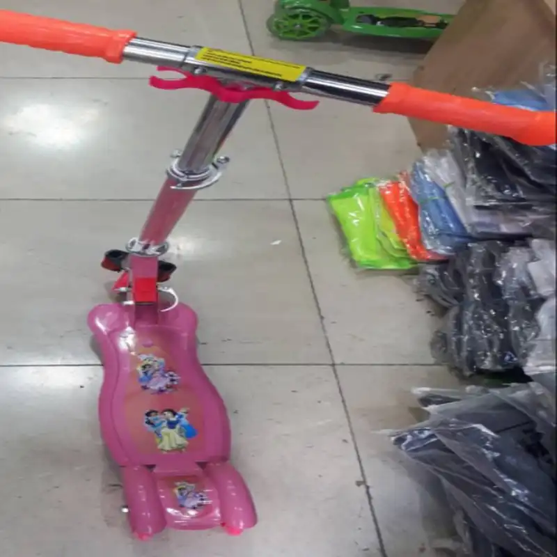 اسکوتر مدل 001