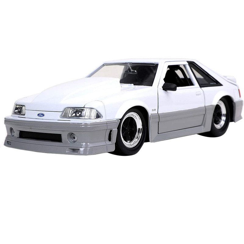 ماکت ماشین جادا مدل 1989 Ford Mustang GT 