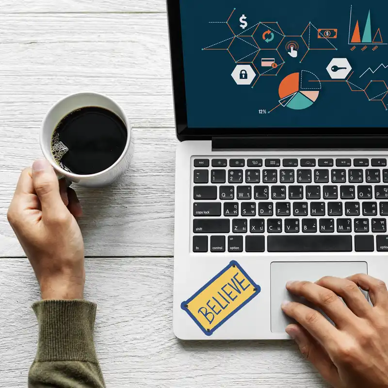 استیکر لپ تاپ لولو طرح باور سریال تد لسو کد 429