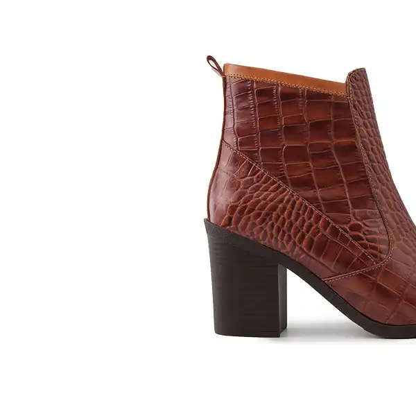 نیم بوت زنانه آگوست مدل HN 117002