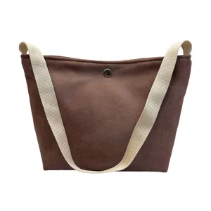 کیف رودوشی زنانه مدل ۷۶۰۱۶