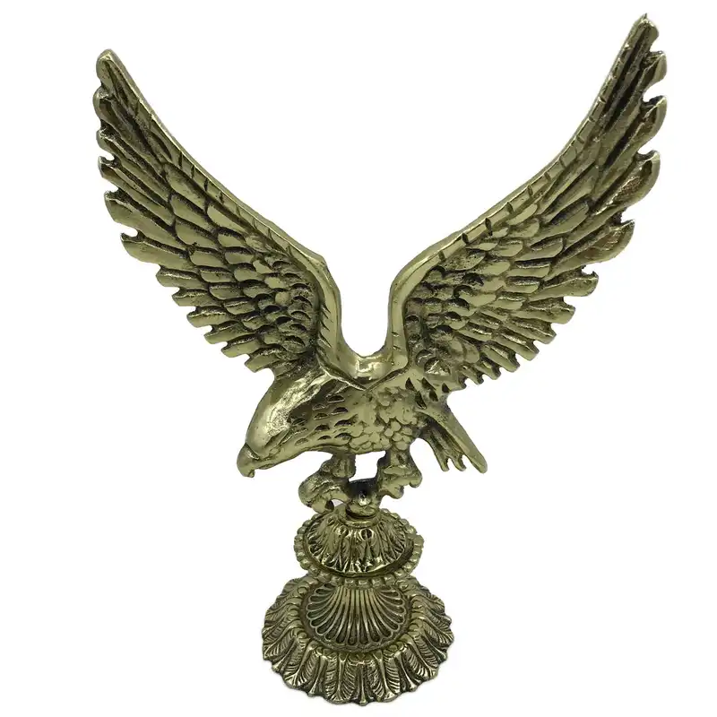 مجسمه طرح تندیس عقاب مدل نورینه 14