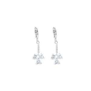 گوشواره طرح گل کد E1320