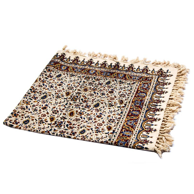 سفره قلمکار طرح گل ریز کد 7550073