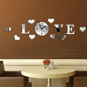 نقد و بررسی ساعت دیواری دکونوشاپ مدل LOVE توسط خریداران