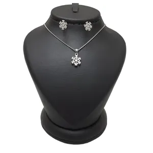 نیم ست نقره زنانه ترمه 1 طرح برف کد W18