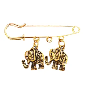 سنجاق سینه مدل mariya 452