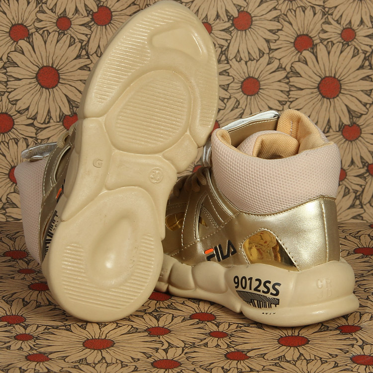 کفش مخصوص پیاده روی بچگانه کد 9012