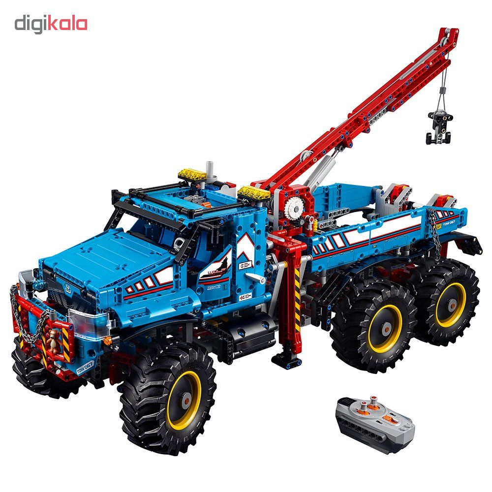 لگو سری technic مدل 6x6 All Terrain Tow Truck کد 42070