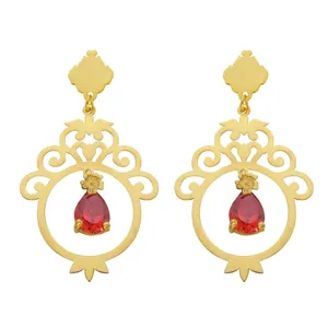 گوشواره طلا 18 عیار شانا مدل E-SG57
