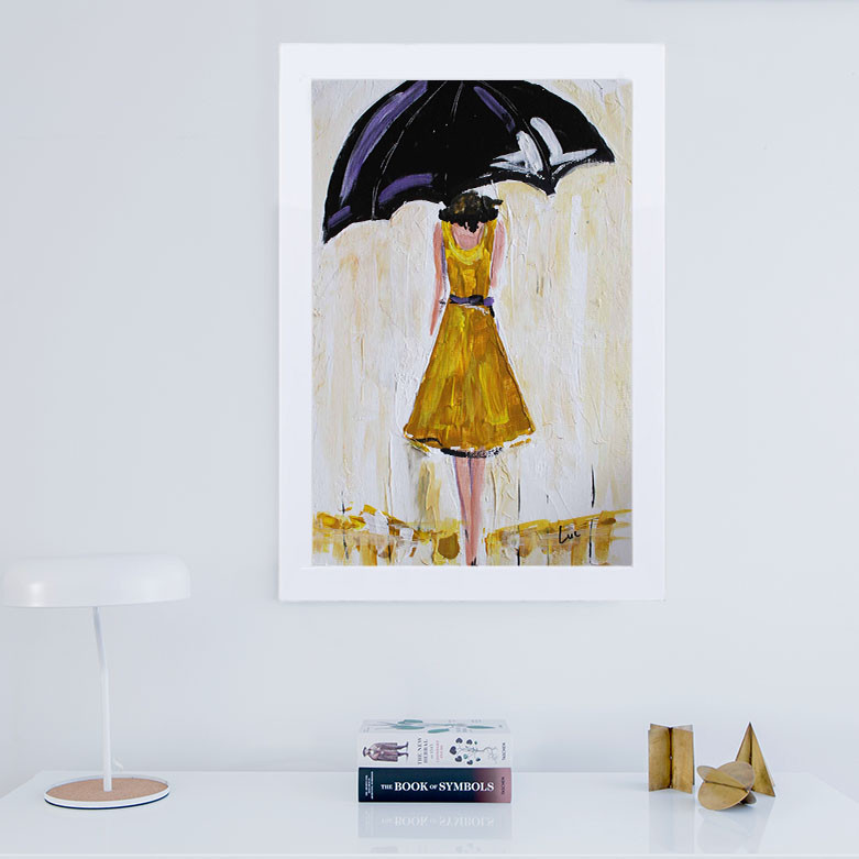 تابلو گالری استاربوی طرح دختری با چتر مدل هنری 28