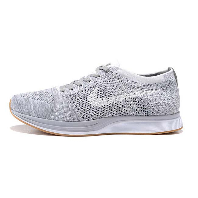 کفش مخصوص پیاده روی زنانه نایکی مدل Flyknit Racer کفش مخصوص پیاده روی زنانه نایکی مدل Flyknit Racer