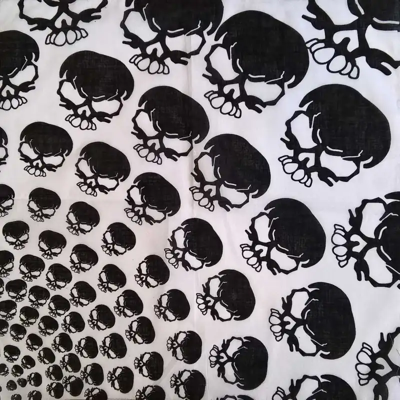 دستمال سر و گردن طرح اسکلت