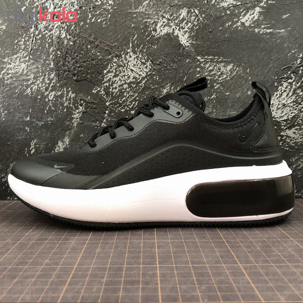 کفش مخصوص دویدن زنانه نایکی مدل Air max کد M88976 کفش مخصوص دویدن زنانه نایکی مدل Air max کد M88976