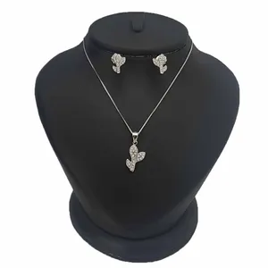 نیم ست نقره زنانه ترمه 1 طرح برگ کد AR70