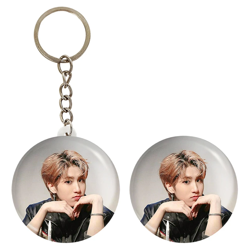 پیکسل خندالو مدل هان گروه استری کیدز Stary Kids کد 16886 به همراه جاکلیدی