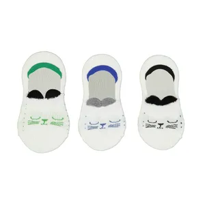 جوراب نوزاد طرح گربه کد 1000 مجموعه 3 عددی