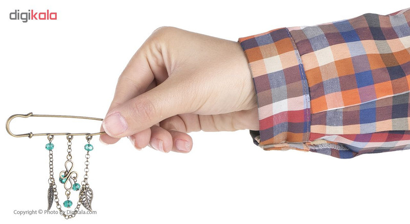 سنجاق سینه طرح برگ سنجاق سینه طرح برگ