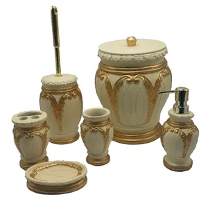 ست سرویس بهداشتی 6 پارچه طرح رویال مدل SRCG62