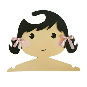چوب لباسی نوزاد طرح دختر کد HWG6
