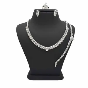 ست نقره زنانه ترمه 1 طرح مارکیز کد SE 1036