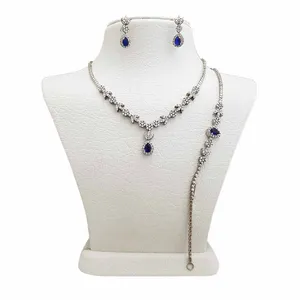 نیم ست نقره زنانه ترمه 1 طرح فلاور کد SE 1045