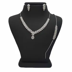 نیم ست نقره زنانه ترمه 1 کد SE 1069