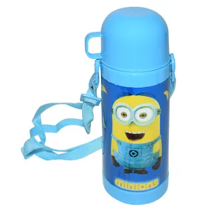 قمقمه کودک مدل Minions ظرفیت 0.5 لیتر 