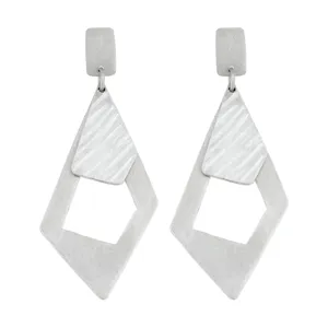 گوشواره نقره زنانه طرح لوزی کد ZB-E2