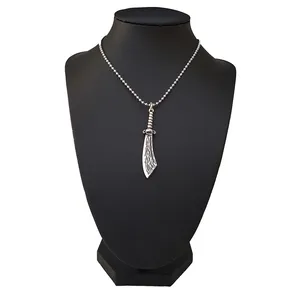 گردنبند مردانه طرح چاقو کد g49