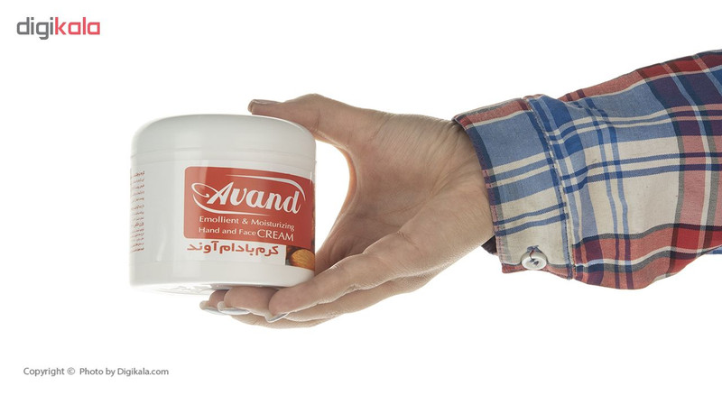 کرم مرطوب کننده و نرم کننده آوند مدل Almond حجم 200 میلی لیتر