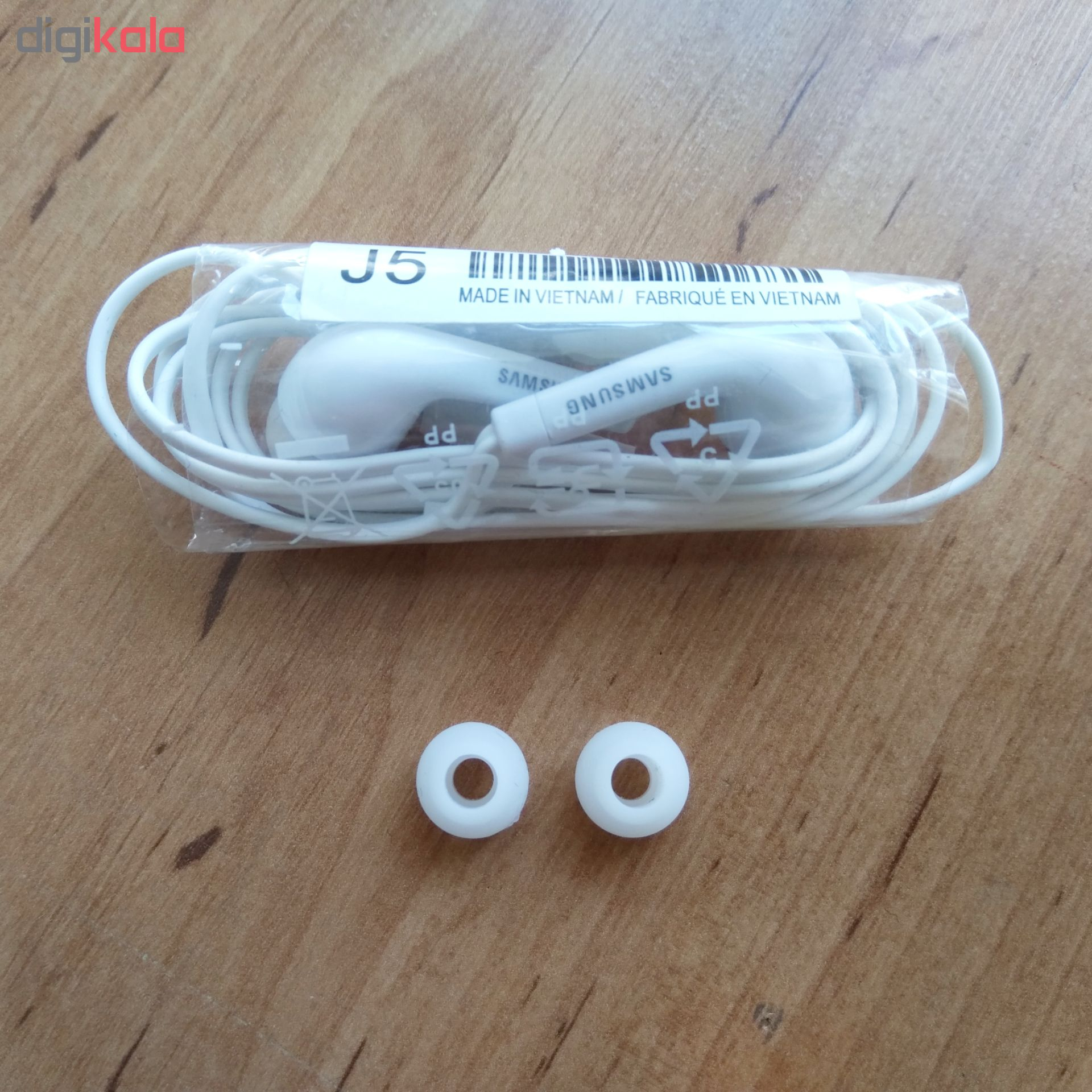 هندزفری مدل J5EO-HS3303WE به همراه ۲ عدد سری اضافه