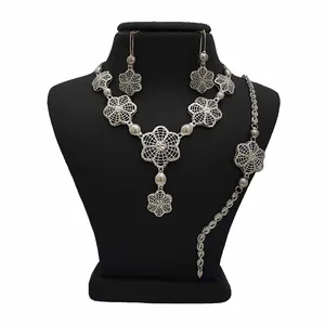 نیم ست نقره زنانه ترمه ۱ مدل 5544