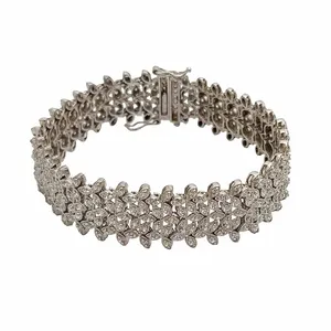 دستبند نقره زنانه ترمه 1 طرح سه گل مدل DB 5031