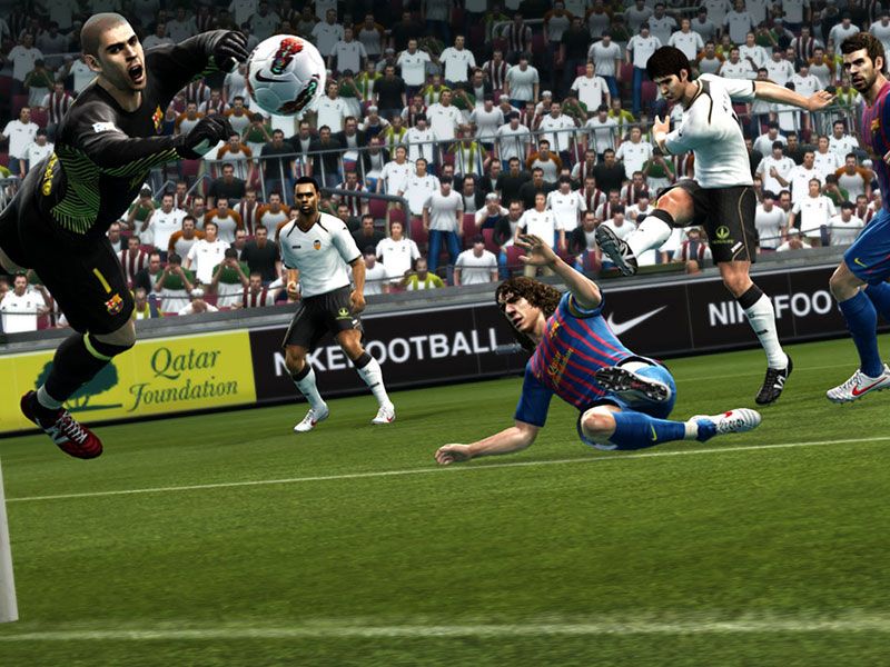 بازی کامپیوتری Pes2013 main 1 3