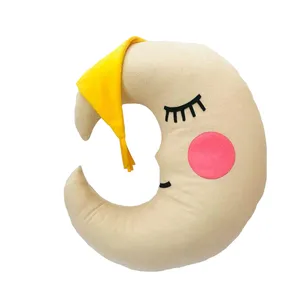 کوسن کودک طرح ماه کد 2