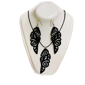 نیم ست زنانه طرح بال فرشته کد S18