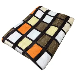 پتو مسافرتی مدل E27 سایز 220x240 سانتی متر