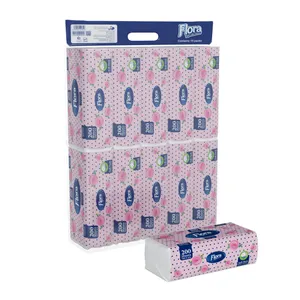 دستمال کاغذی 100 برگ فلورا مدل Soft Pack بسته 10 عددی