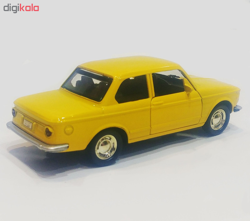 ماشین بازی مدل BMW 2002